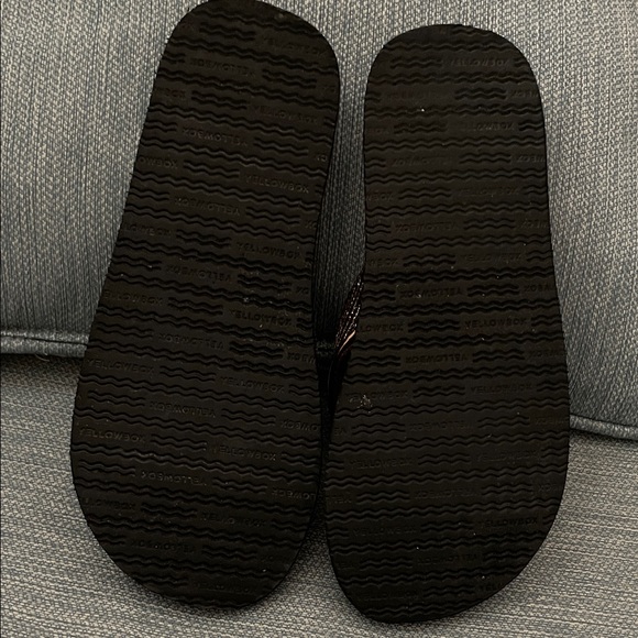 Yellow Box Black and Tan Flip Flops - Picture 2 of 3